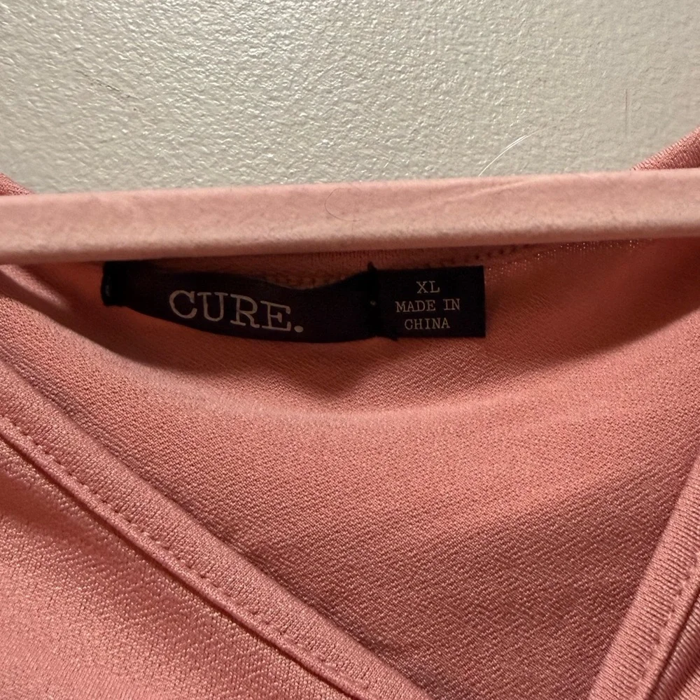 Pink Ruched Top - Picture 3 of 4